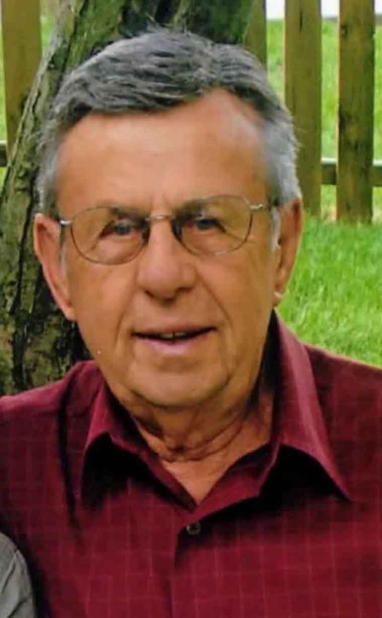 Ernie Howard Miller – Lee's Summit Tribune